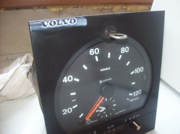 Тахограф Volvo 123 2000